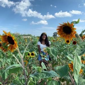 Meet your Posher, Hannah